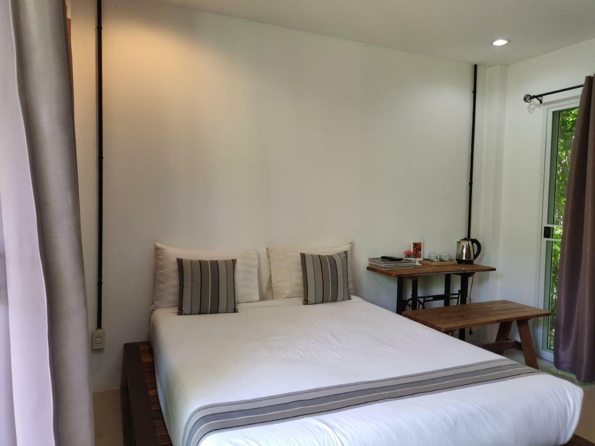 Ferienwohnung Coco Coozy Kanchanaburi Exterior foto